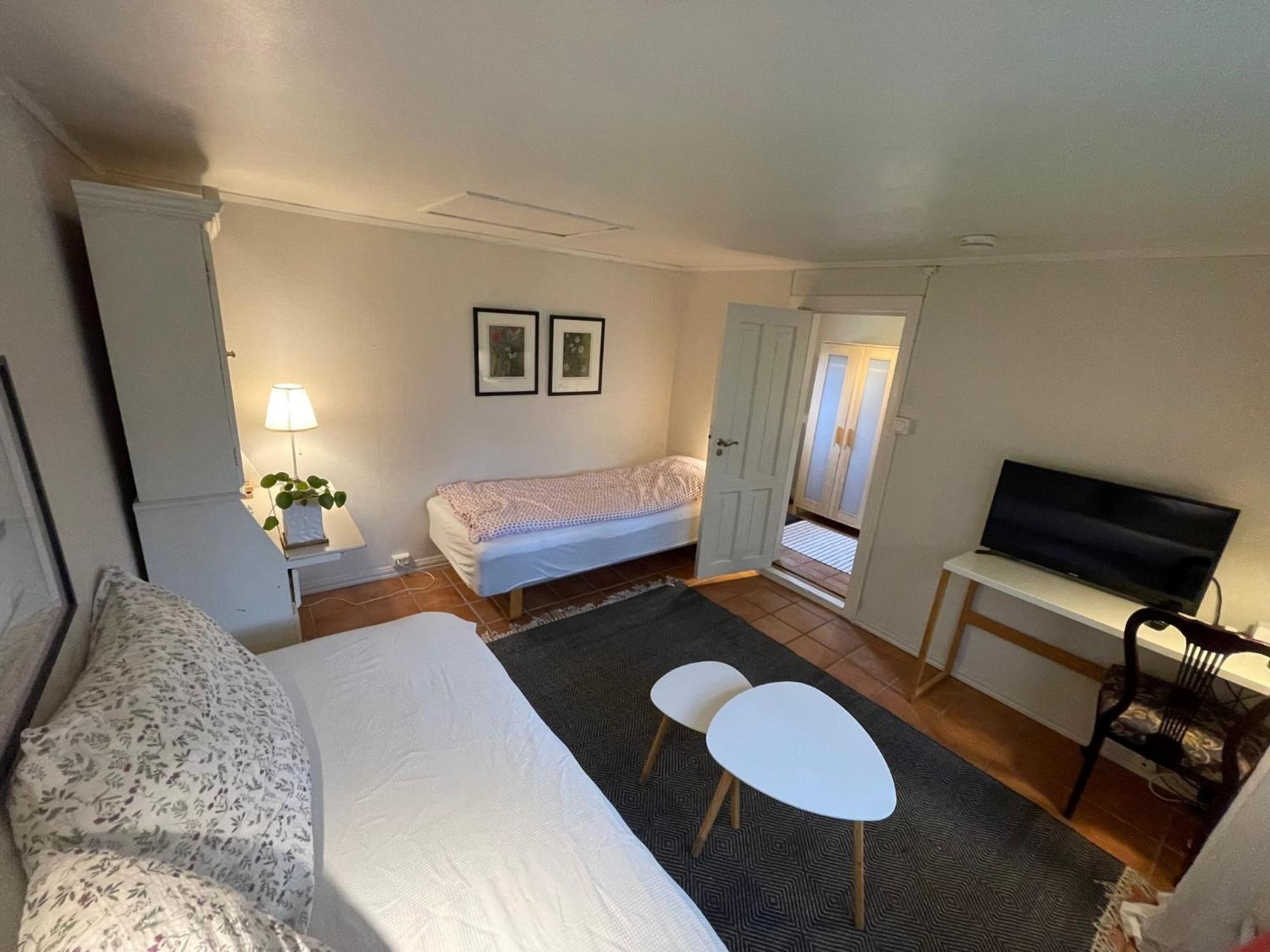 Apartament With Access To Garden, Central, Quiet And With Free Parking Fredrikstad Exterior foto